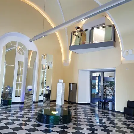 Kimm Apartment